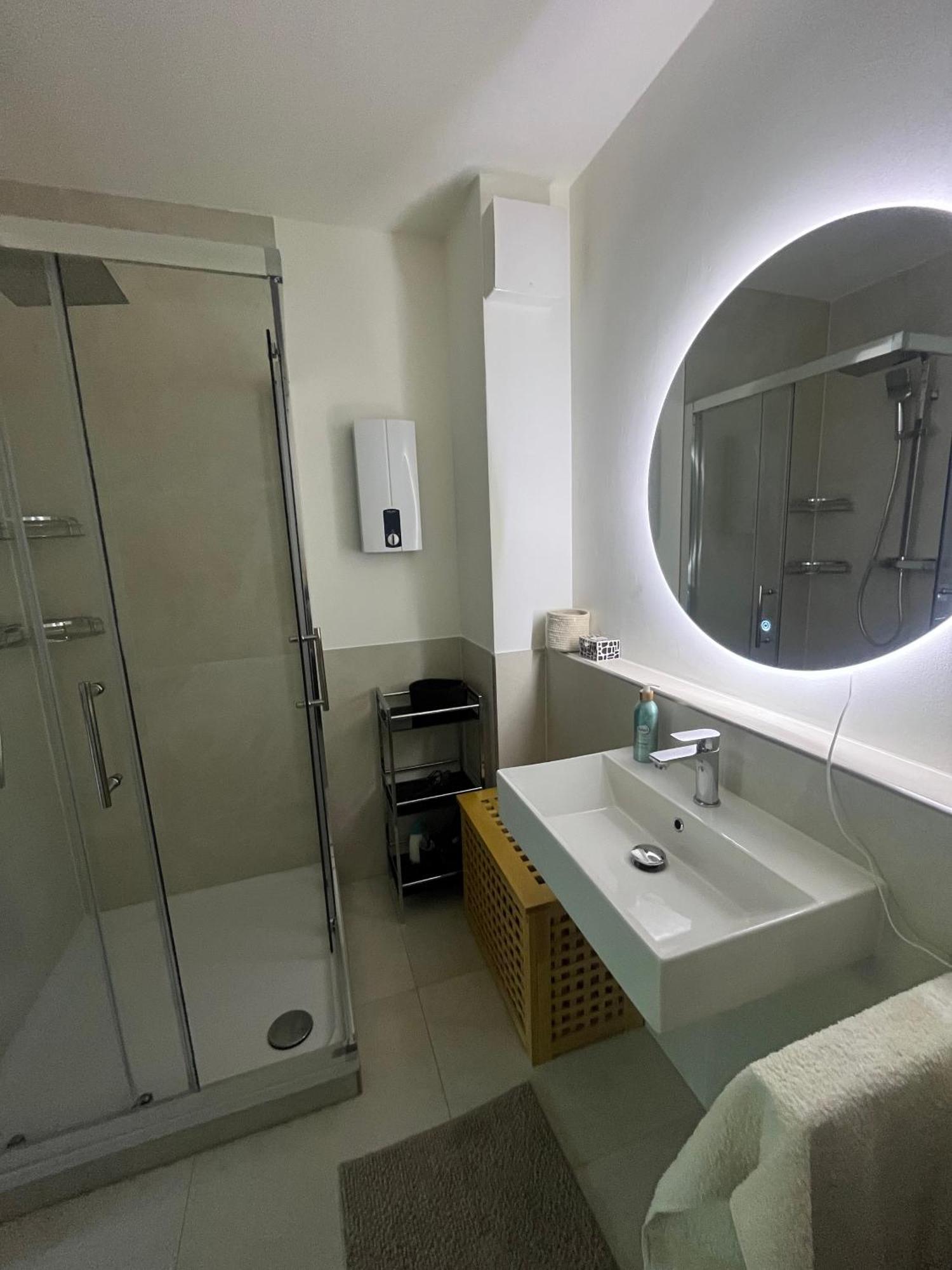Charmantes Apartment In Bonn Naehe Rhein & Zentrum 외부 사진